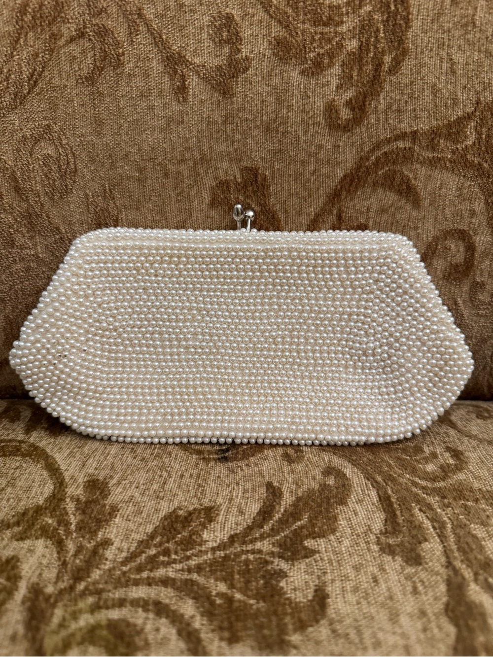 Vintage Pearl Beaded Evening Clutch - White color - Picture 4 of 9